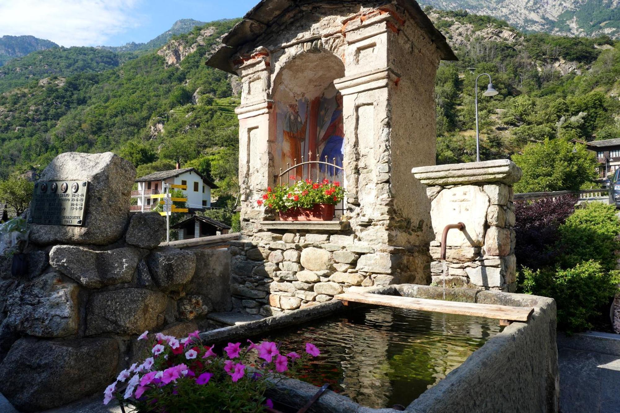 La Torre Colombaia - Monumento Del 1400 Daire Arnad Dış mekan fotoğraf